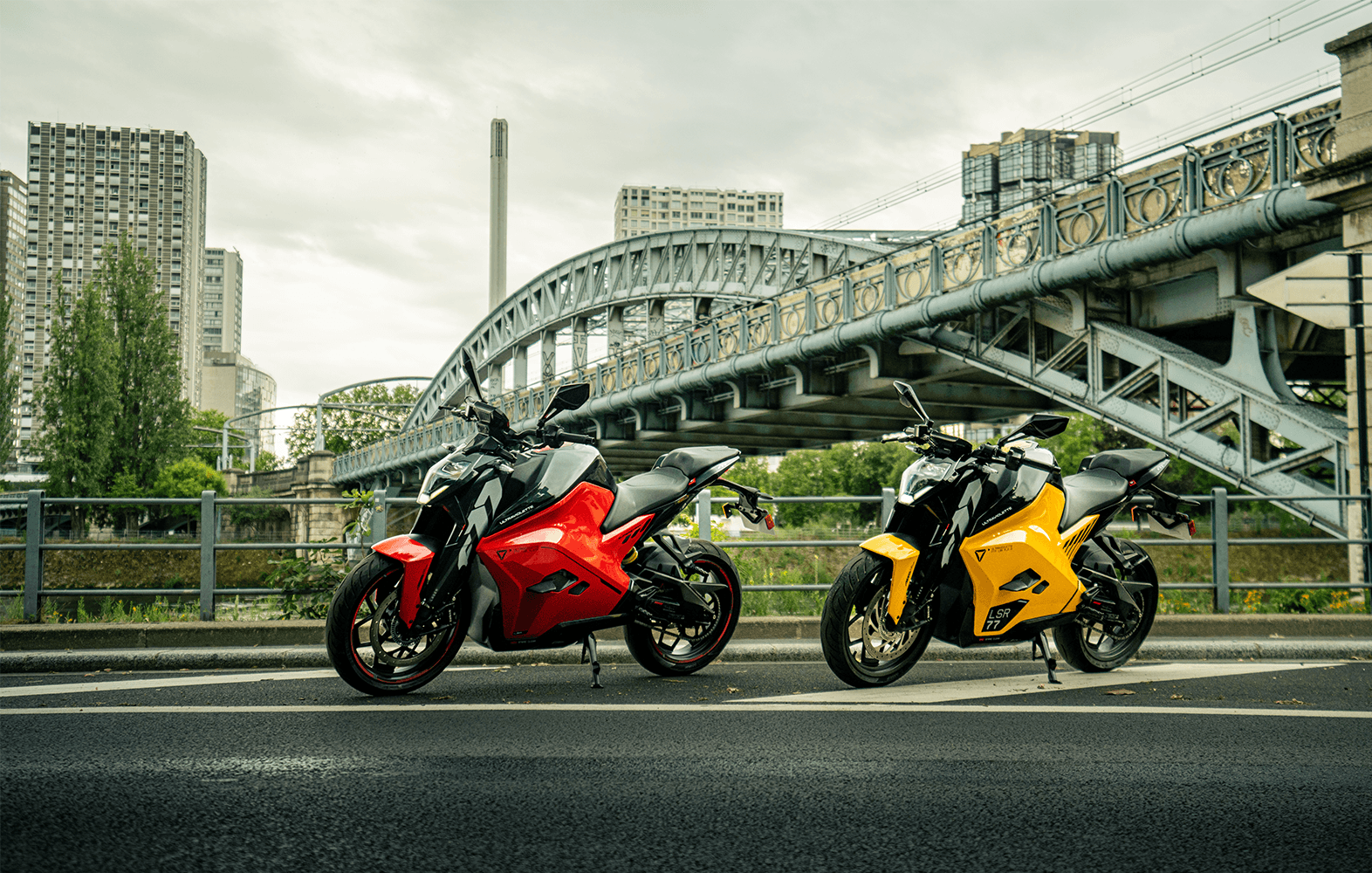 Street Bike Image 1