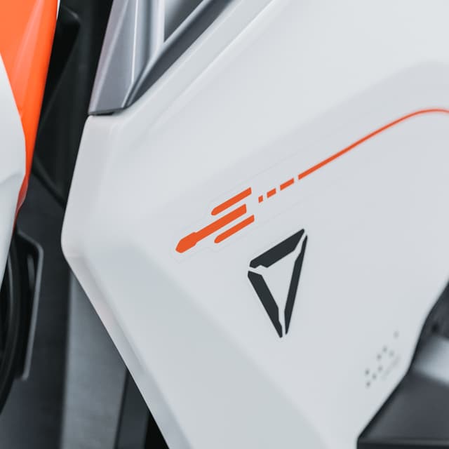 Illustration of Ultraviolette F77 Engineering Innovation